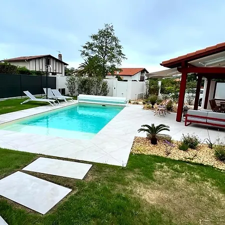 Beautiful With Pool Parking St Jean De Luz Appartamento