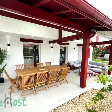 Beautiful With Pool Parking St Jean De Luz Appartamento